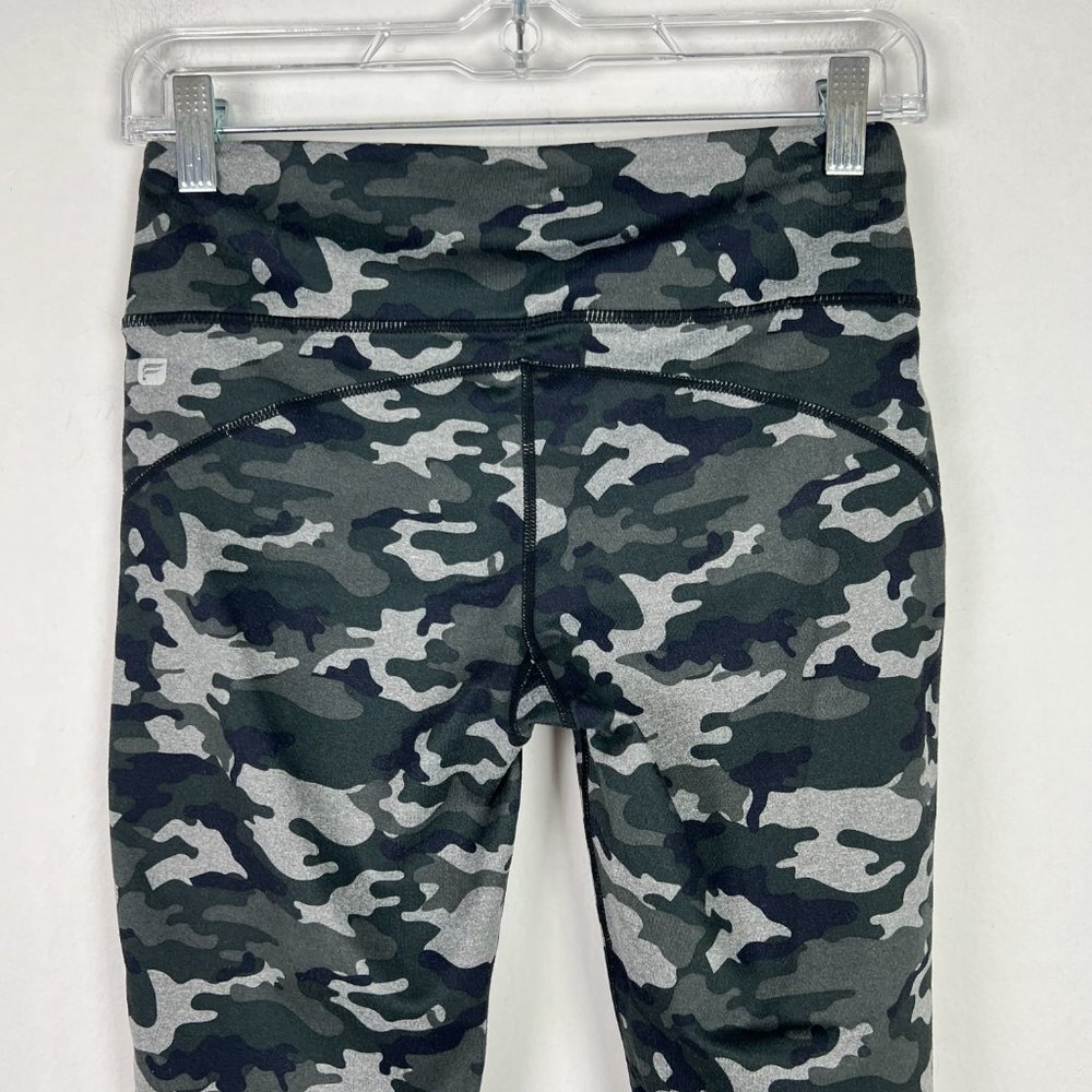 Fabletics Lima Capri Leggings In Moss Camo Size X… - image 8